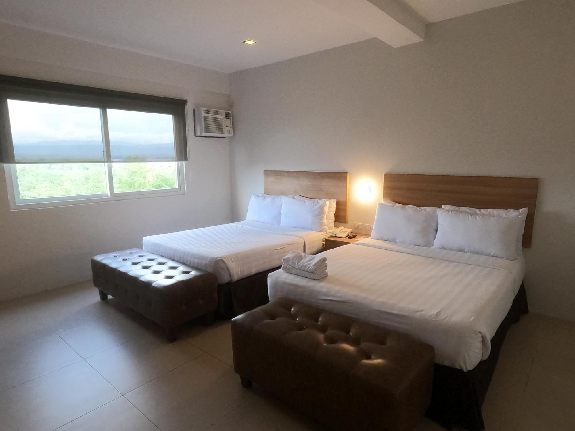 Mango Suites Tuguegarao Zewnętrze zdjęcie