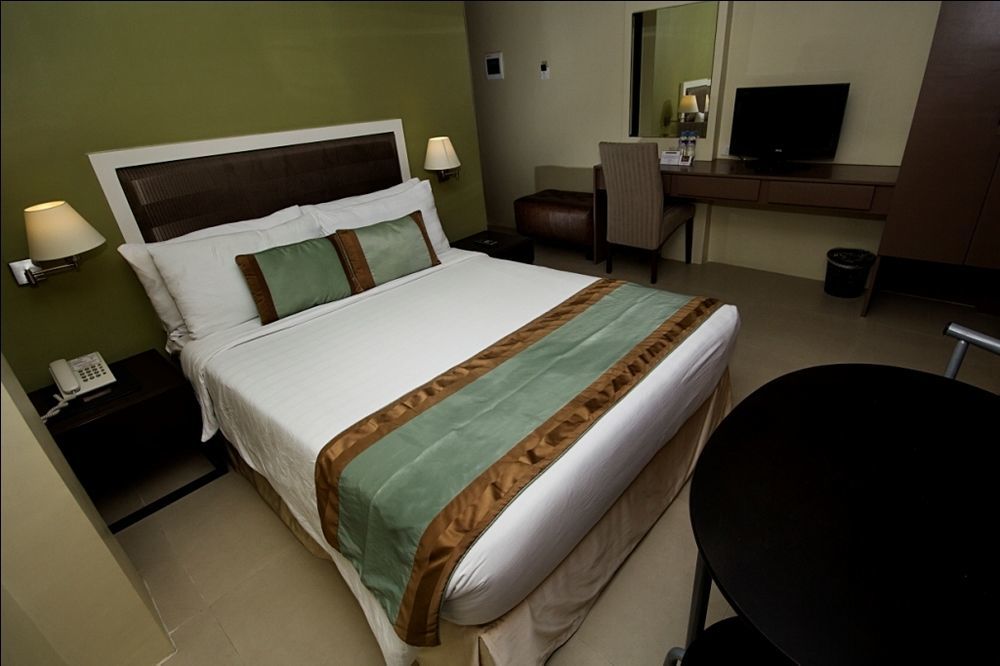 Mango Suites Tuguegarao Zewnętrze zdjęcie